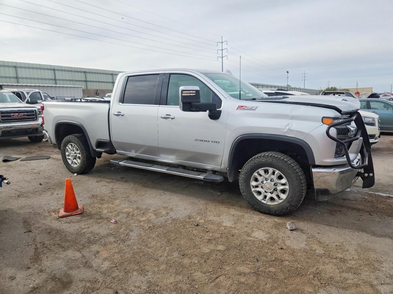 2022 Chevrolet Silverado K3500 Ltz - Image 4