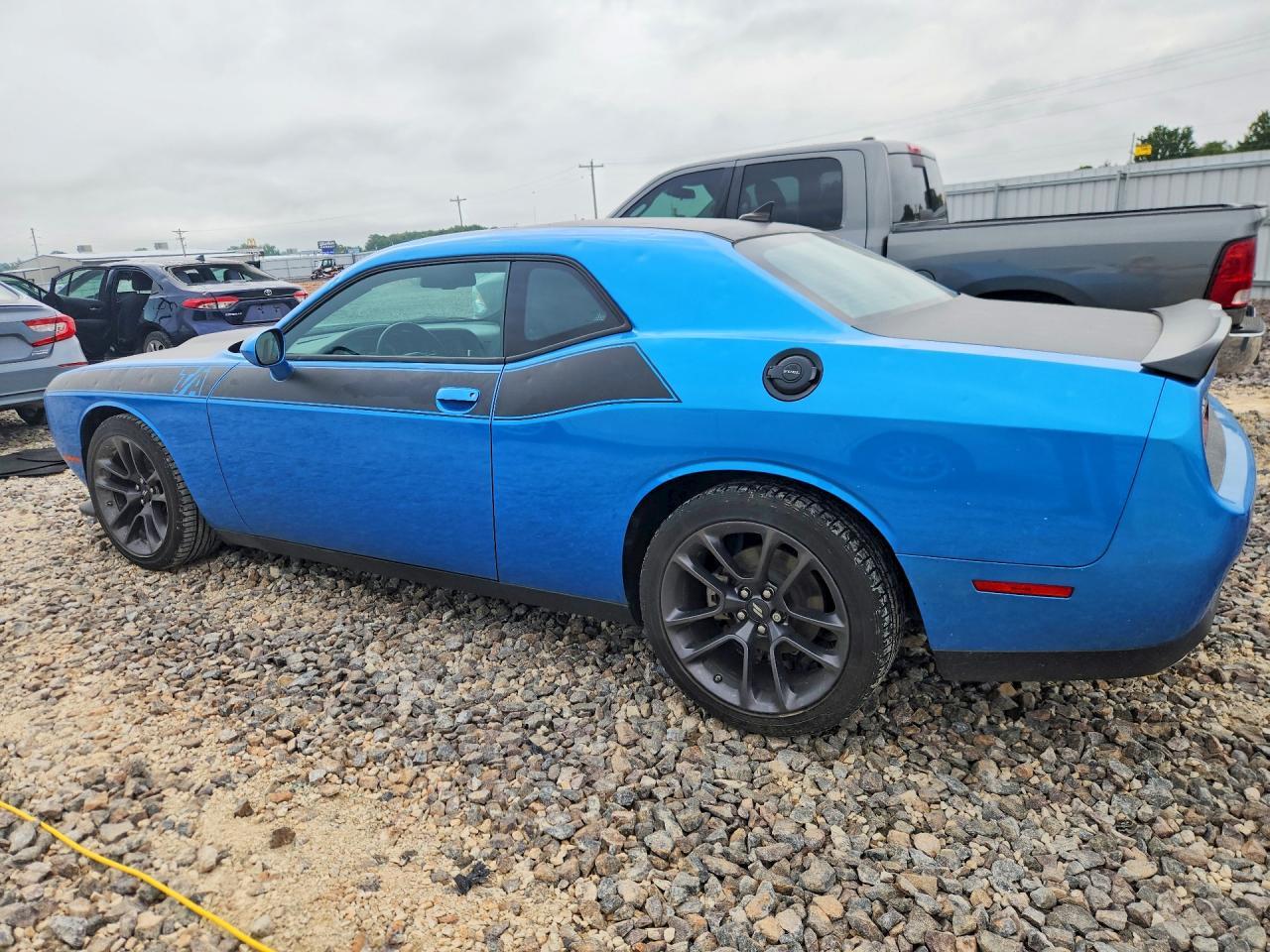 2023 Dodge Challenger R - Фото 2