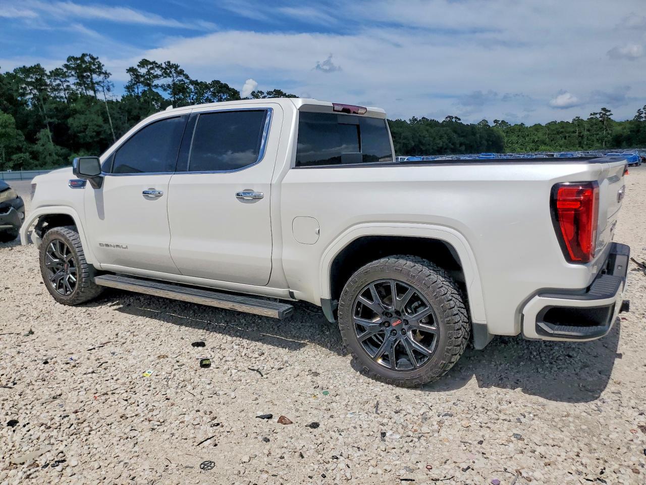 2022 GMC Sierra K1500 Denali - Фото 2