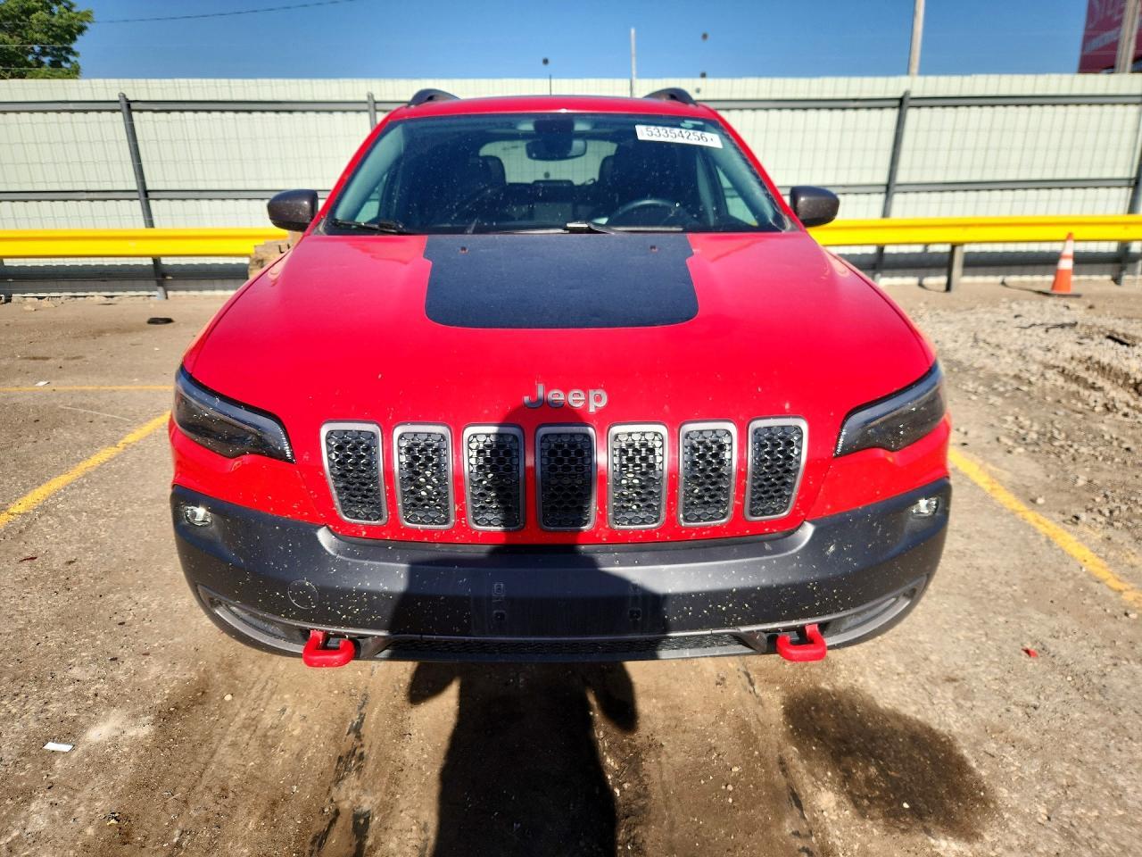 2019 Jeep Cherokee Trailhawk - Image 5