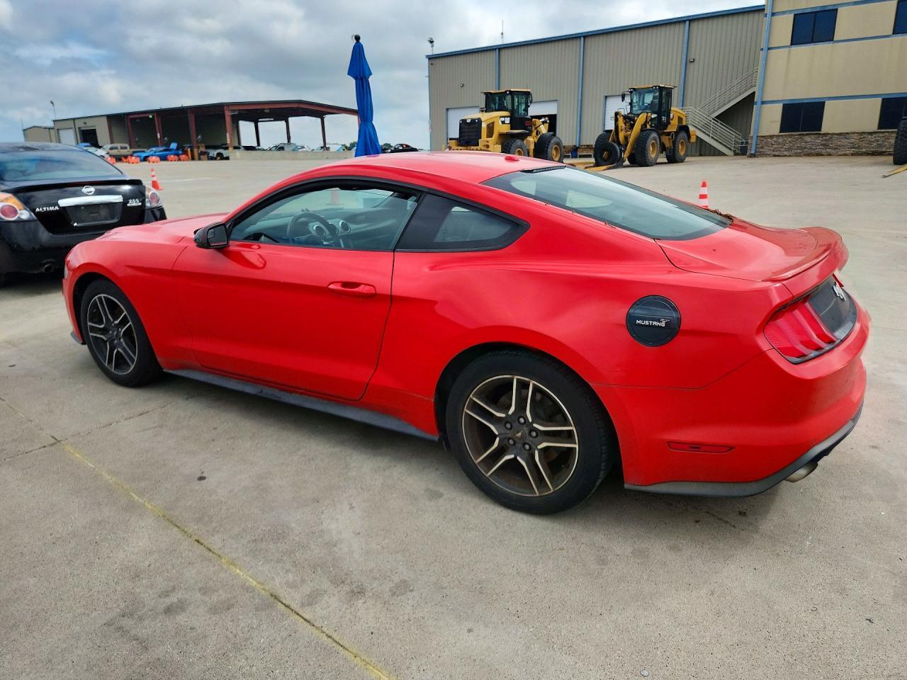 2018 Ford Mustang - Фото 2