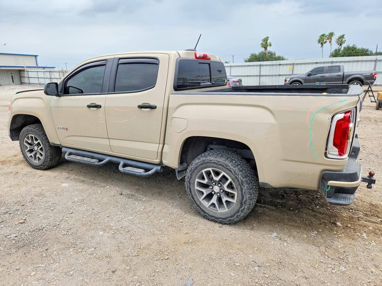2021 GMC Canyon At4 - Image 2
