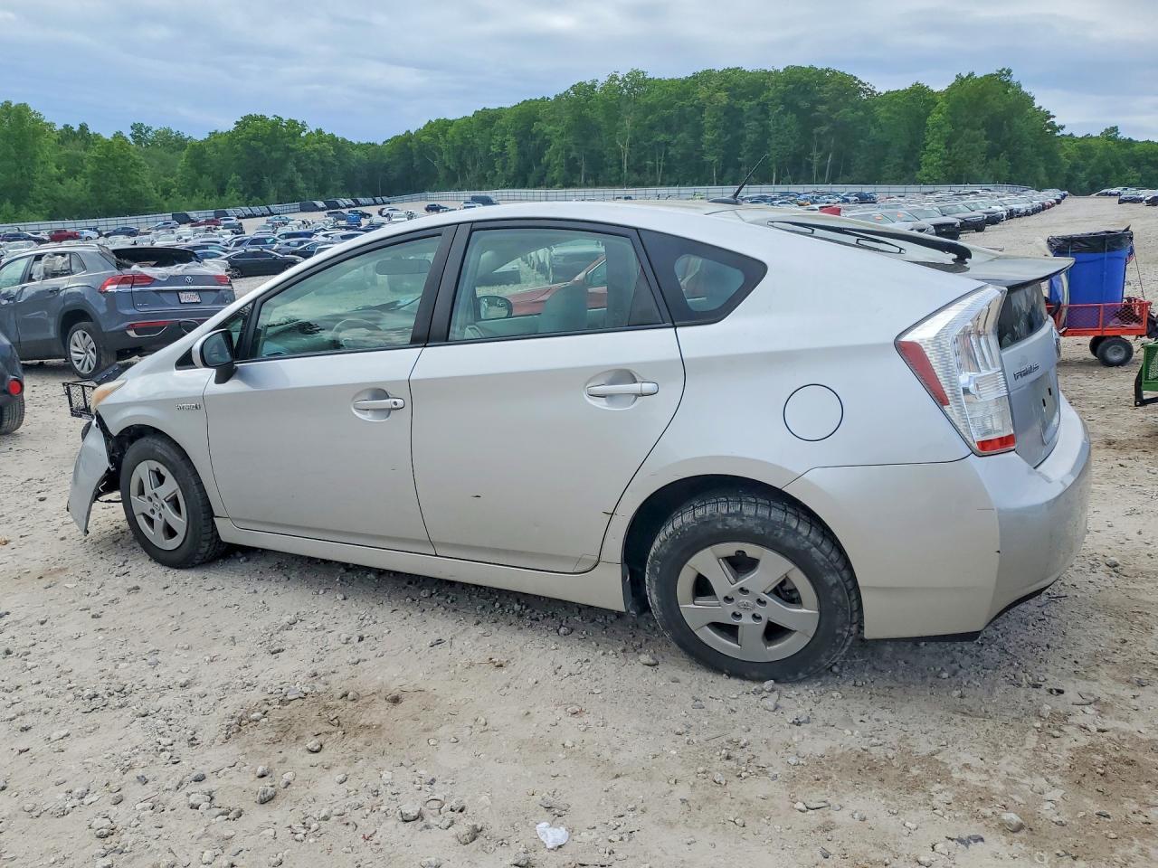 2010 Toyota Prius Ii - Image 2