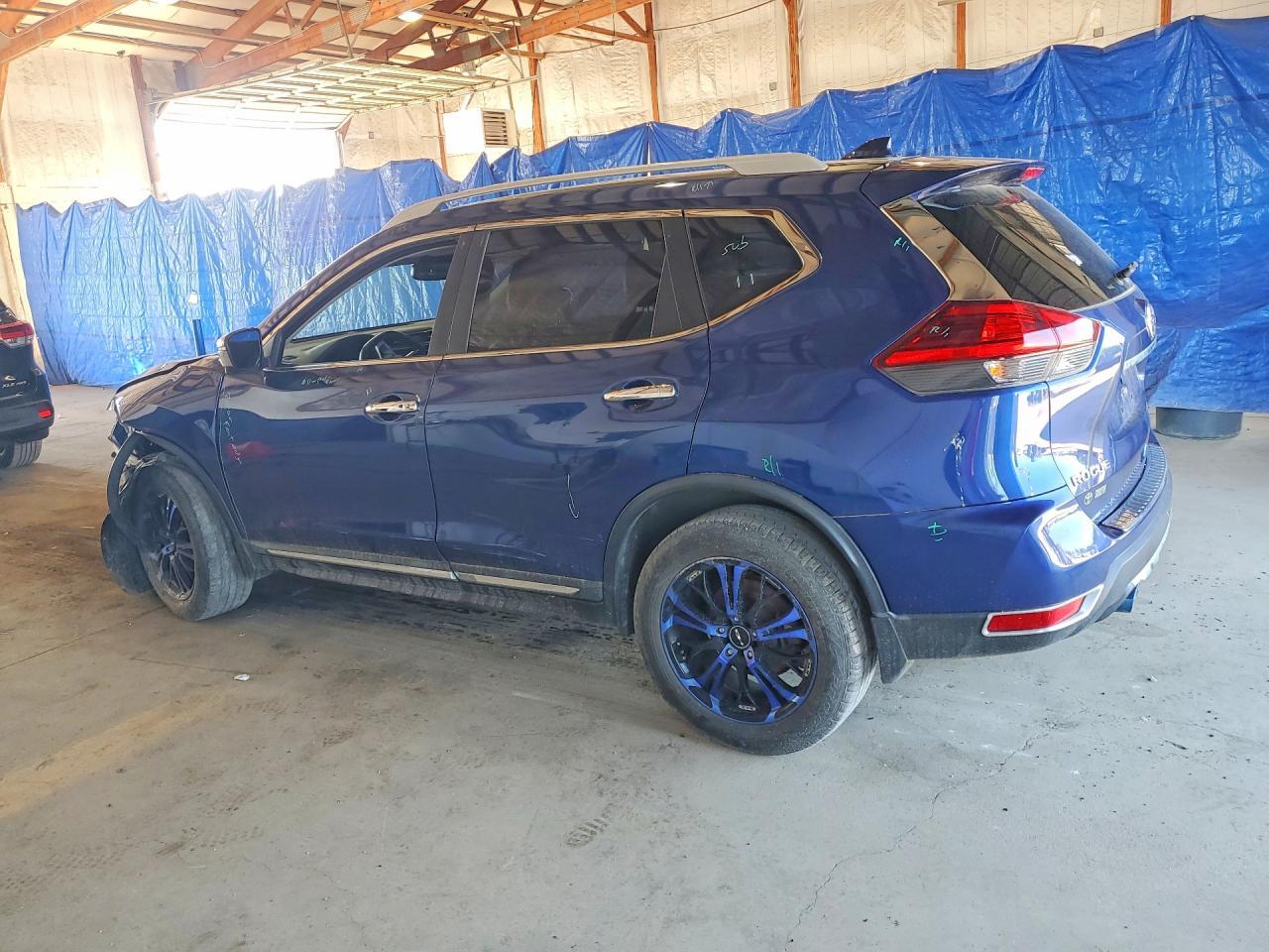 2017 Nissan Rogue S - Фото 2