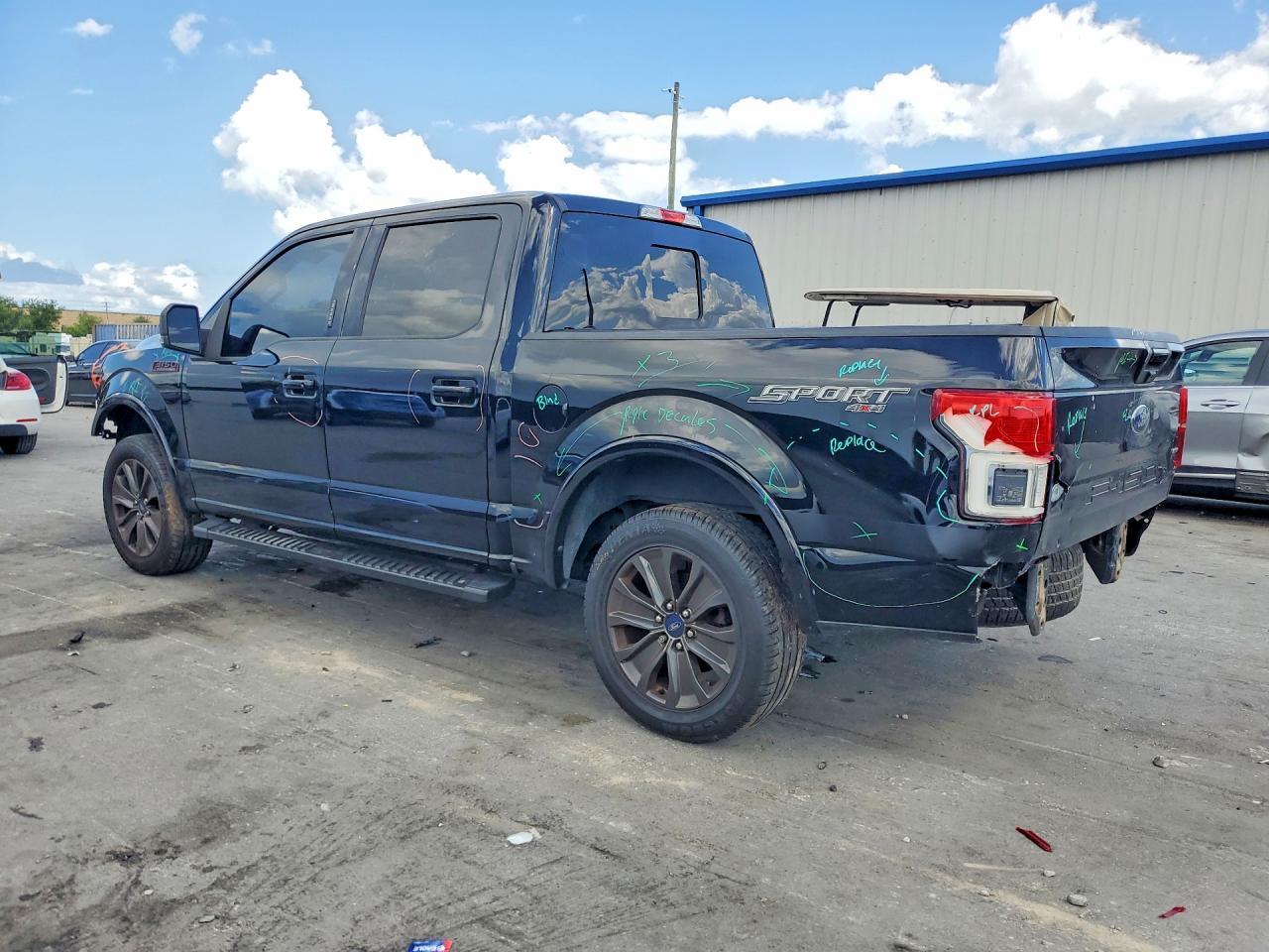 2018 Ford F150 Supercrew - Фото 2