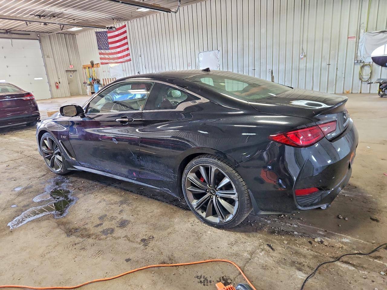 2019 Infiniti Q60 Red Sport 400 - Image 2