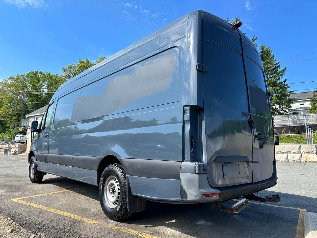 2019 Mercedes-Benz Sprinter 2500 - Фото 2