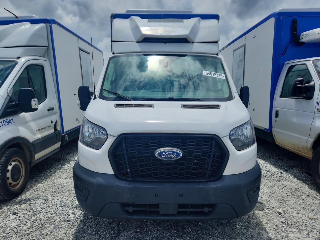 2022 Ford Transit Delivery Truck - Image 5
