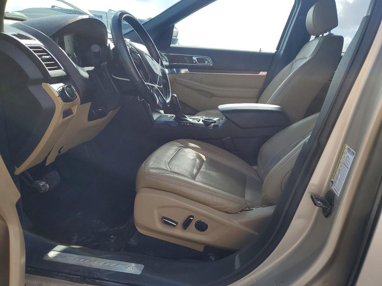 2017 Ford Explorer Limited - Фото 7
