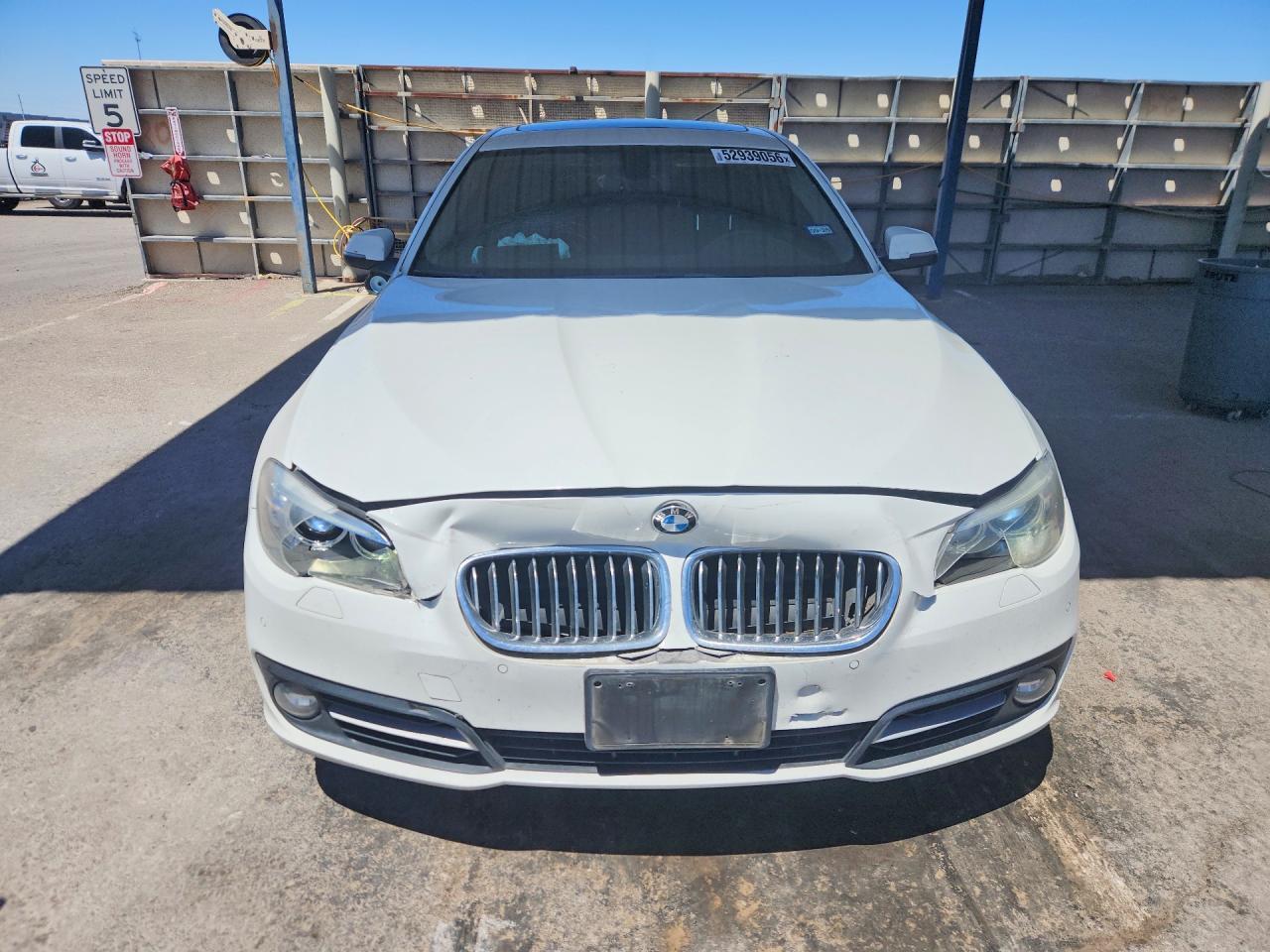 2016 BMW 528 I - Фото 5