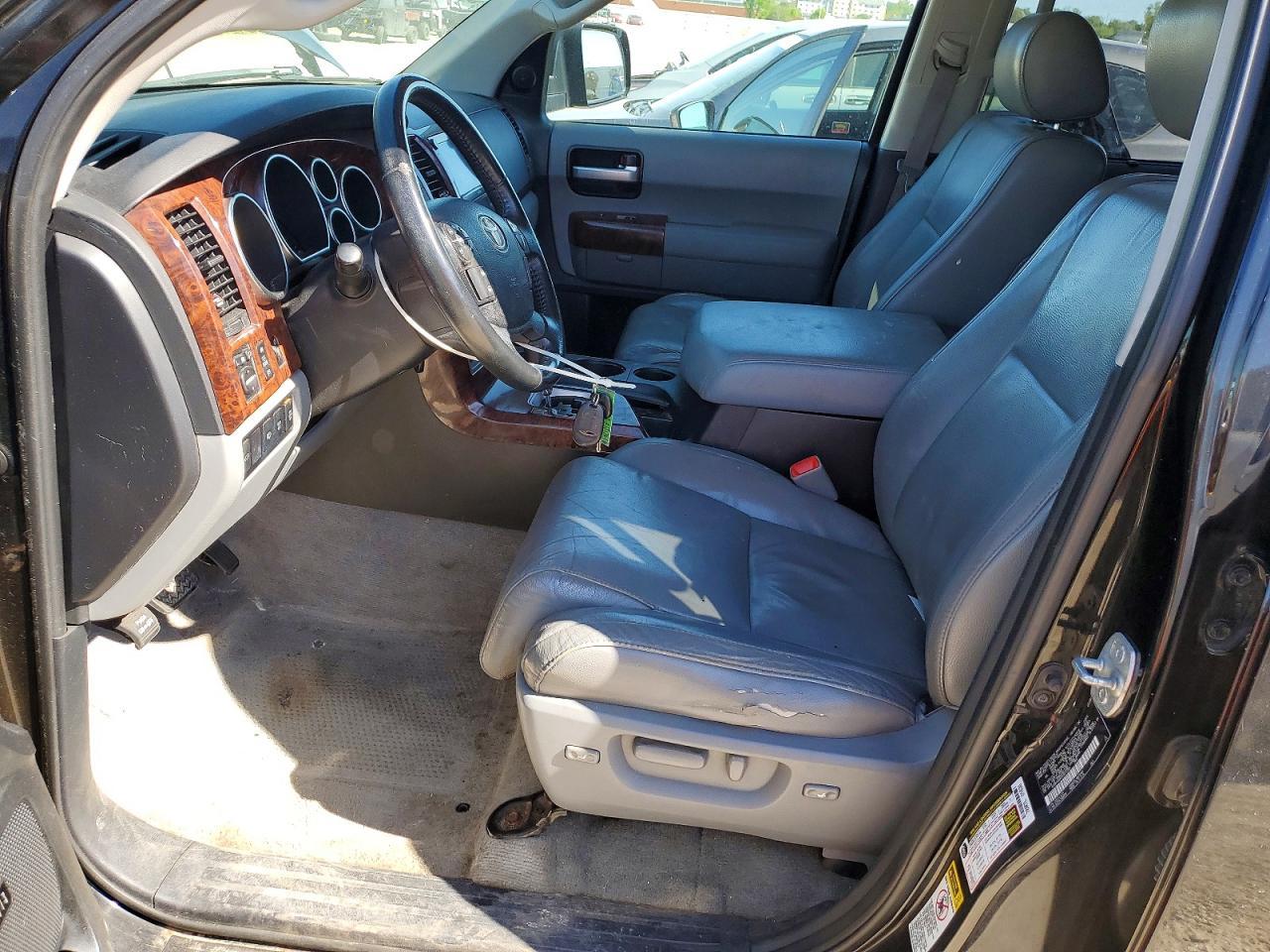 2008 Toyota Sequoia Limited - Image 7