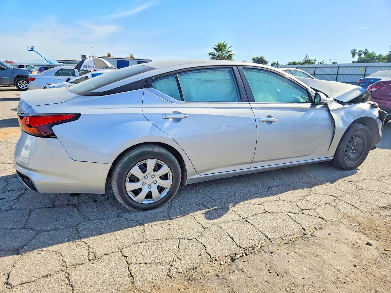 2021 Nissan Altima 2.5 S - Фото 3