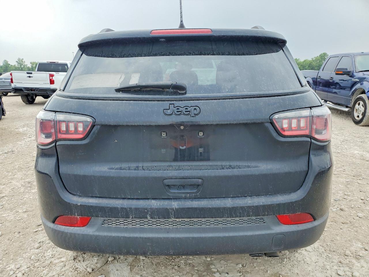 2019 Jeep Compass Latitude - Фото 6