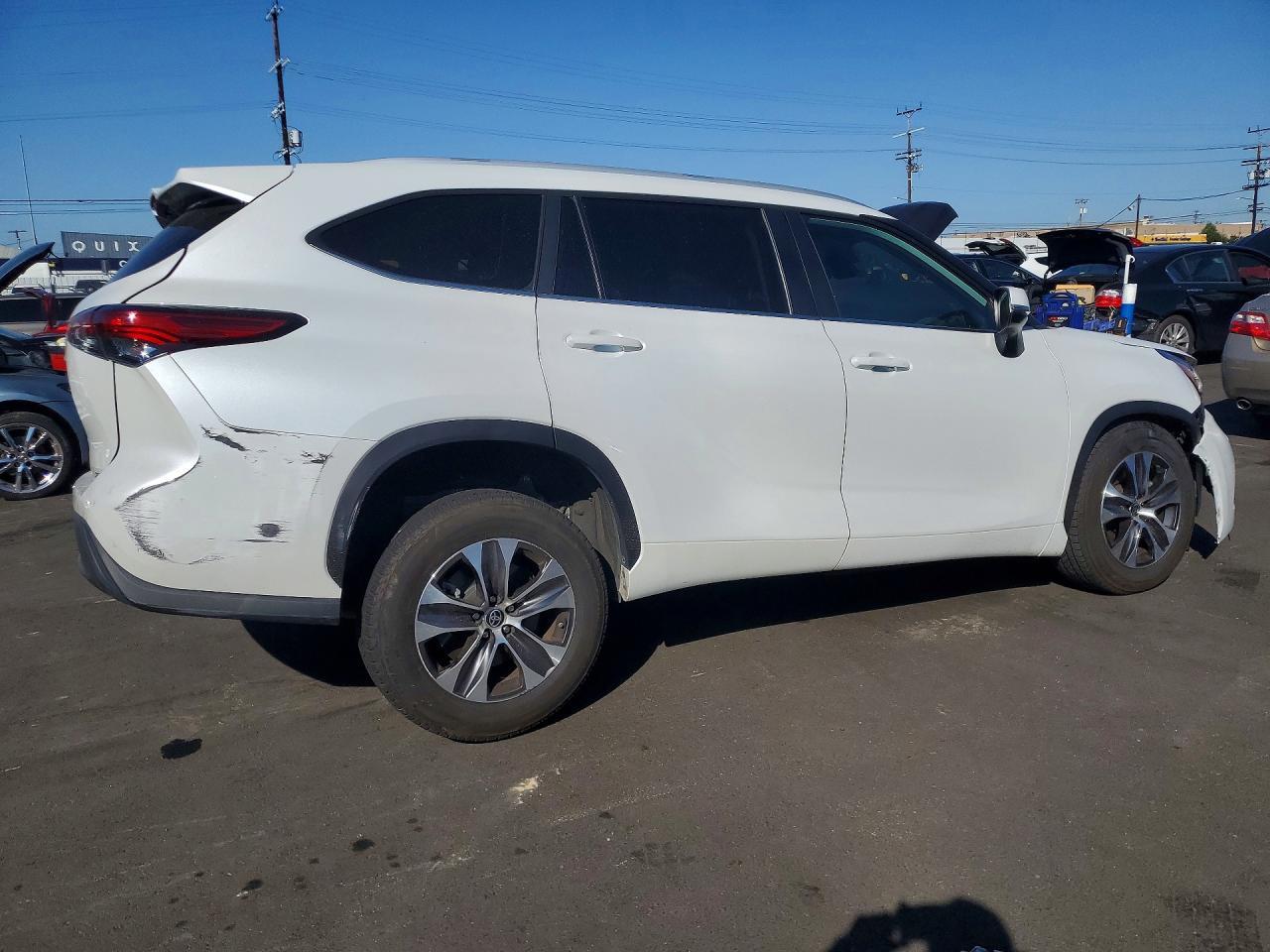 2023 Toyota Highlander Xle - Фото 3