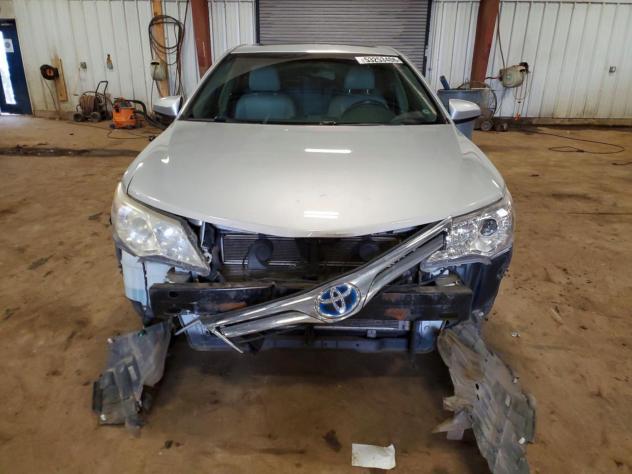 2012 Toyota Camry Hybrid Xle - Image 5