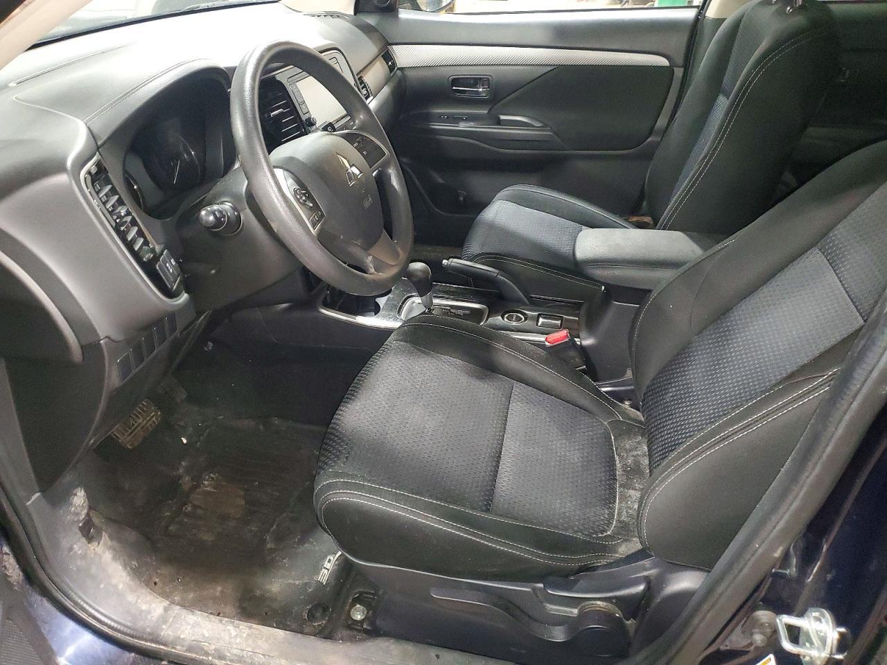 2018 Mitsubishi Outlander Se - Image 7