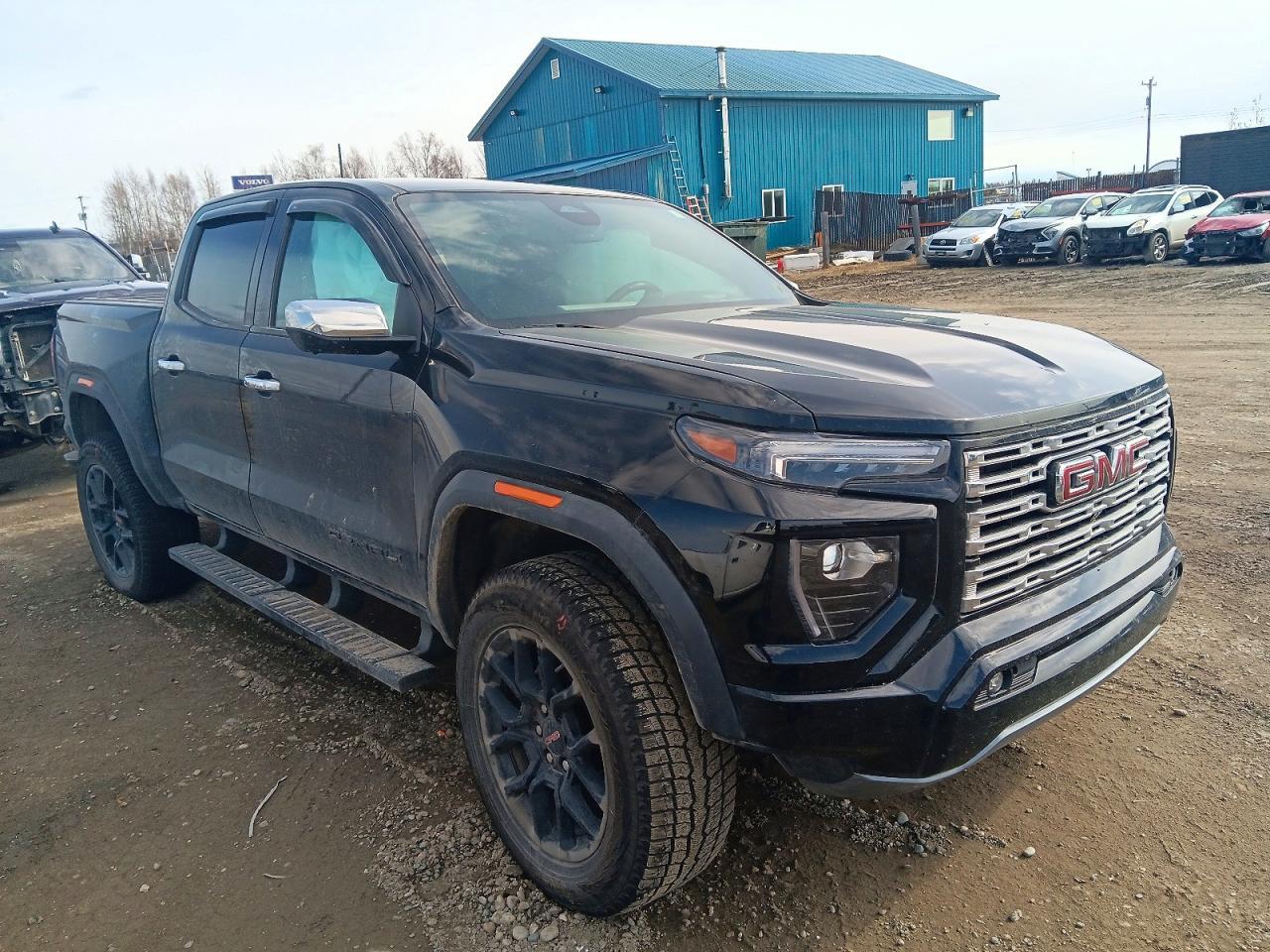 2024 GMC Canyon Denali - Image 4