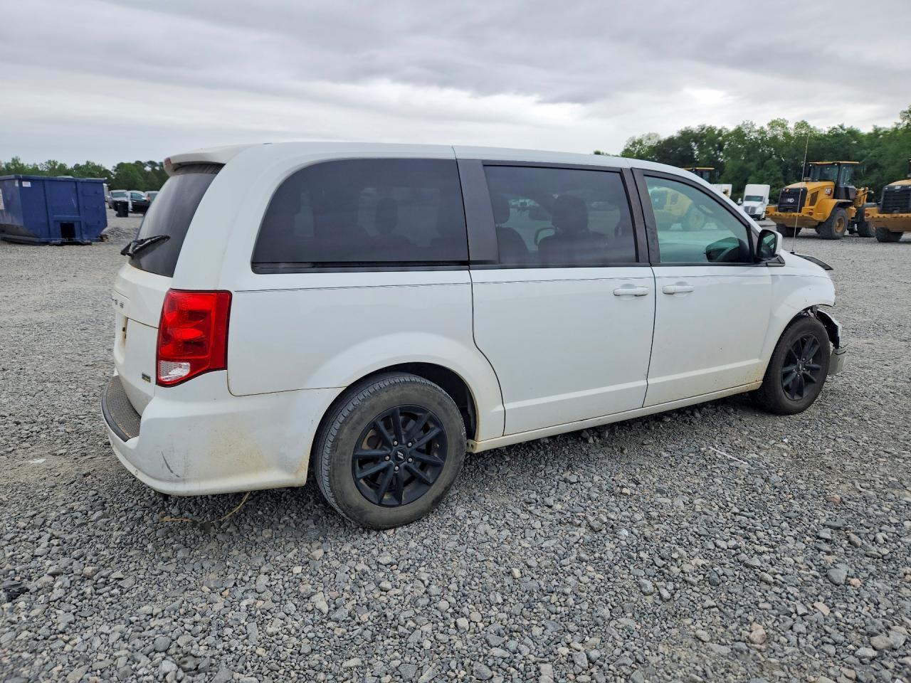 2019 Dodge Grand Caravan Sxt - Фото 3