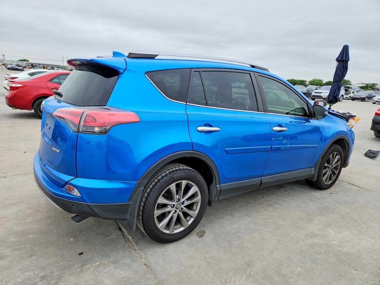 2017 Toyota Rav4 Limited - Image 3