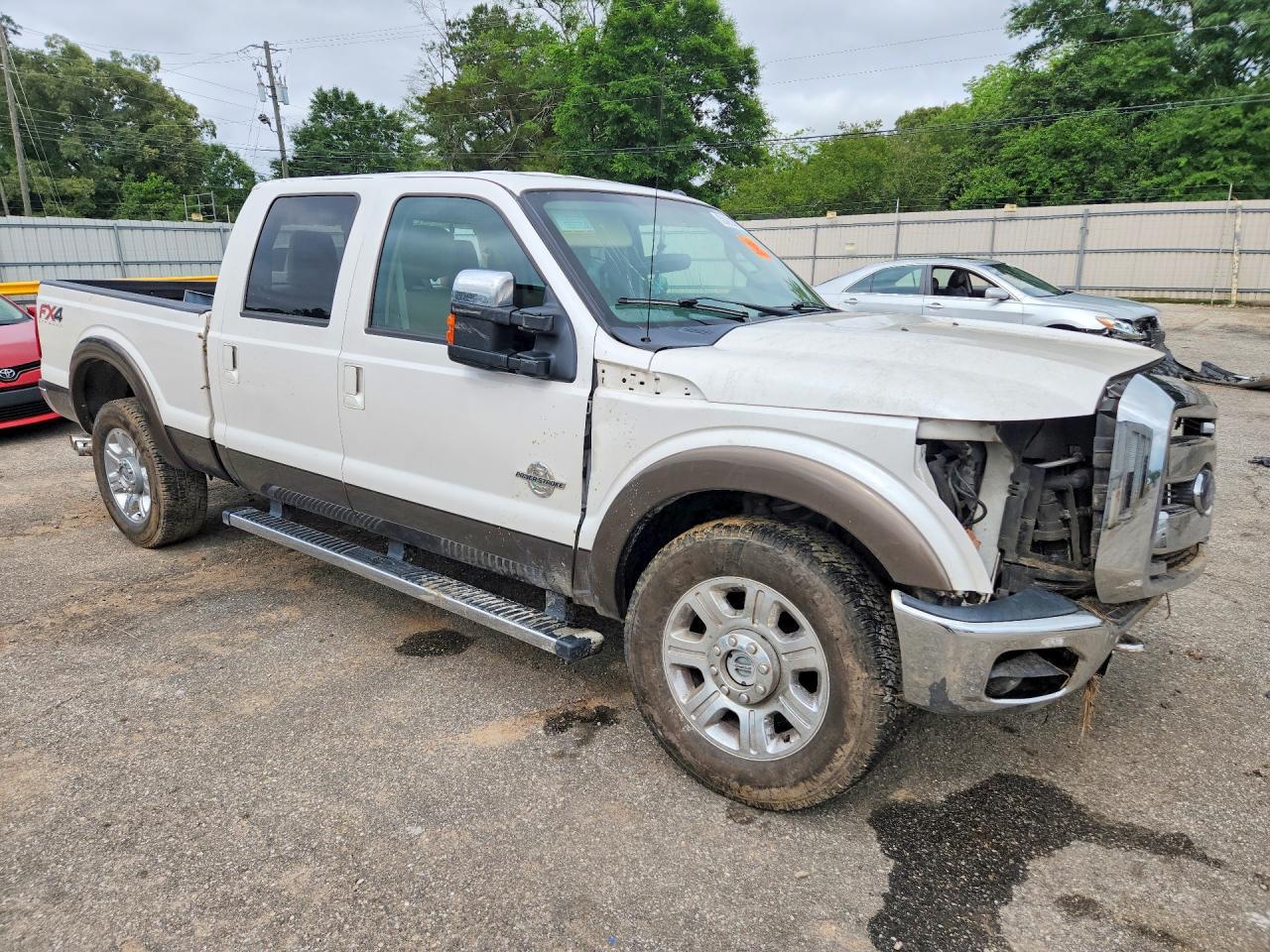 2016 Ford F250 Super Duty - Image 4