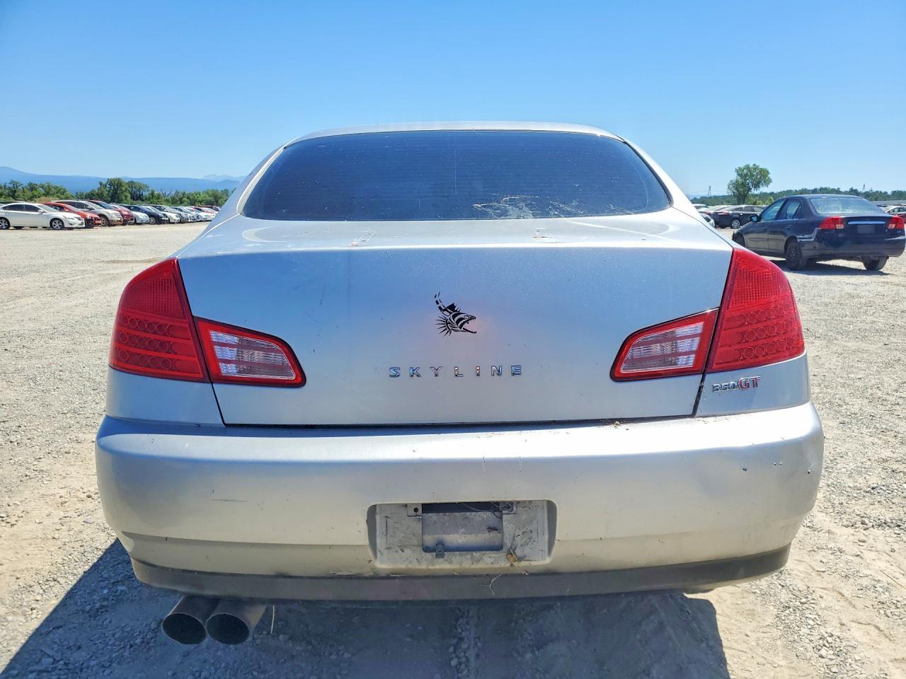 2004 Infiniti G35 Base - Фото 6