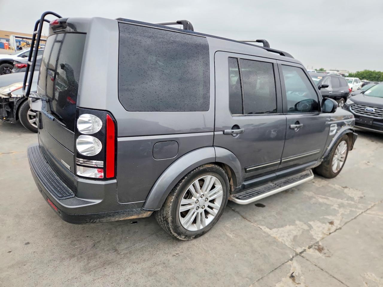 2016 Land Rover Lr4 Hse Luxury - Image 3