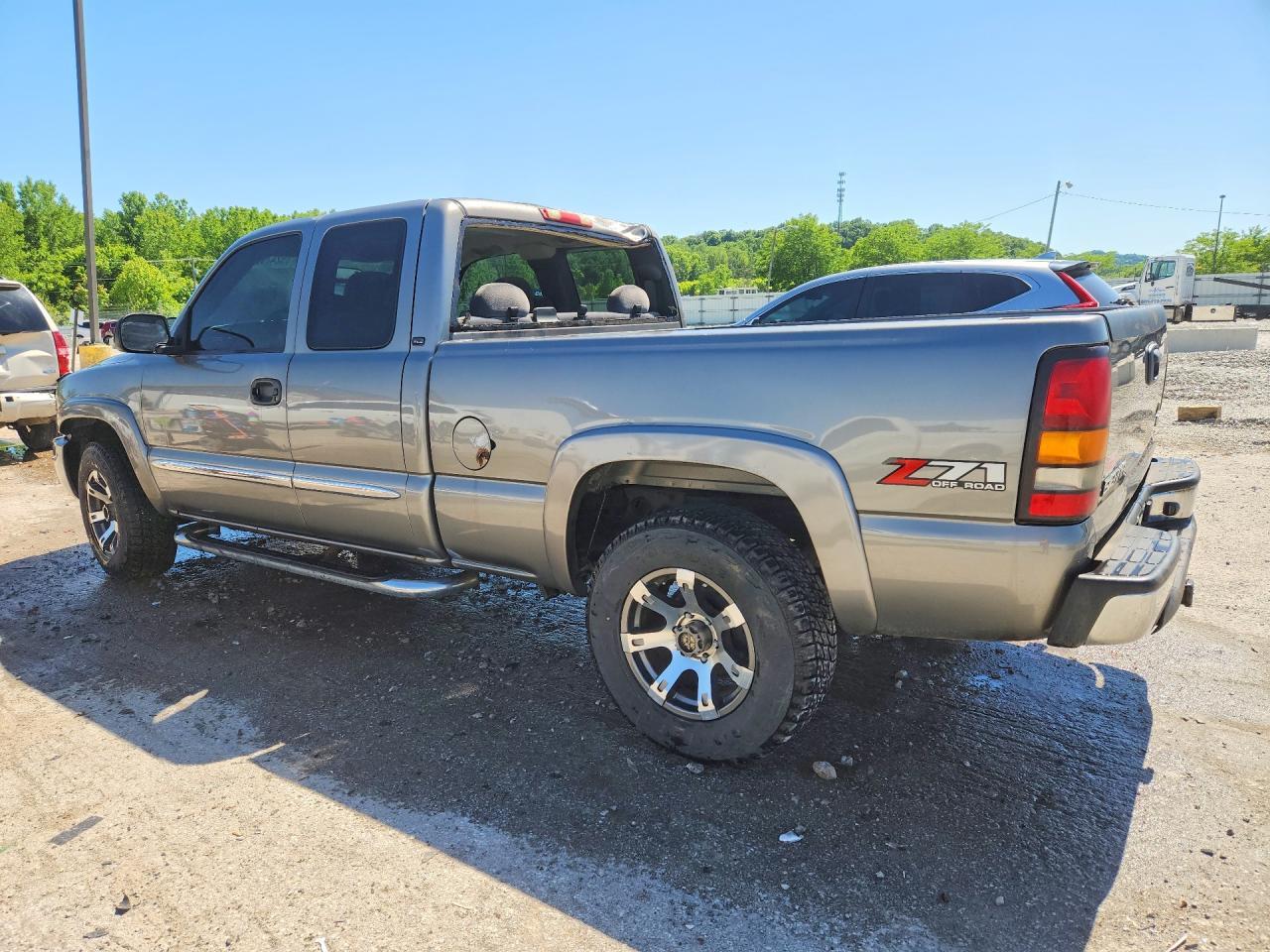 2007 GMC New Sierra K1500 Classic - Фото 2