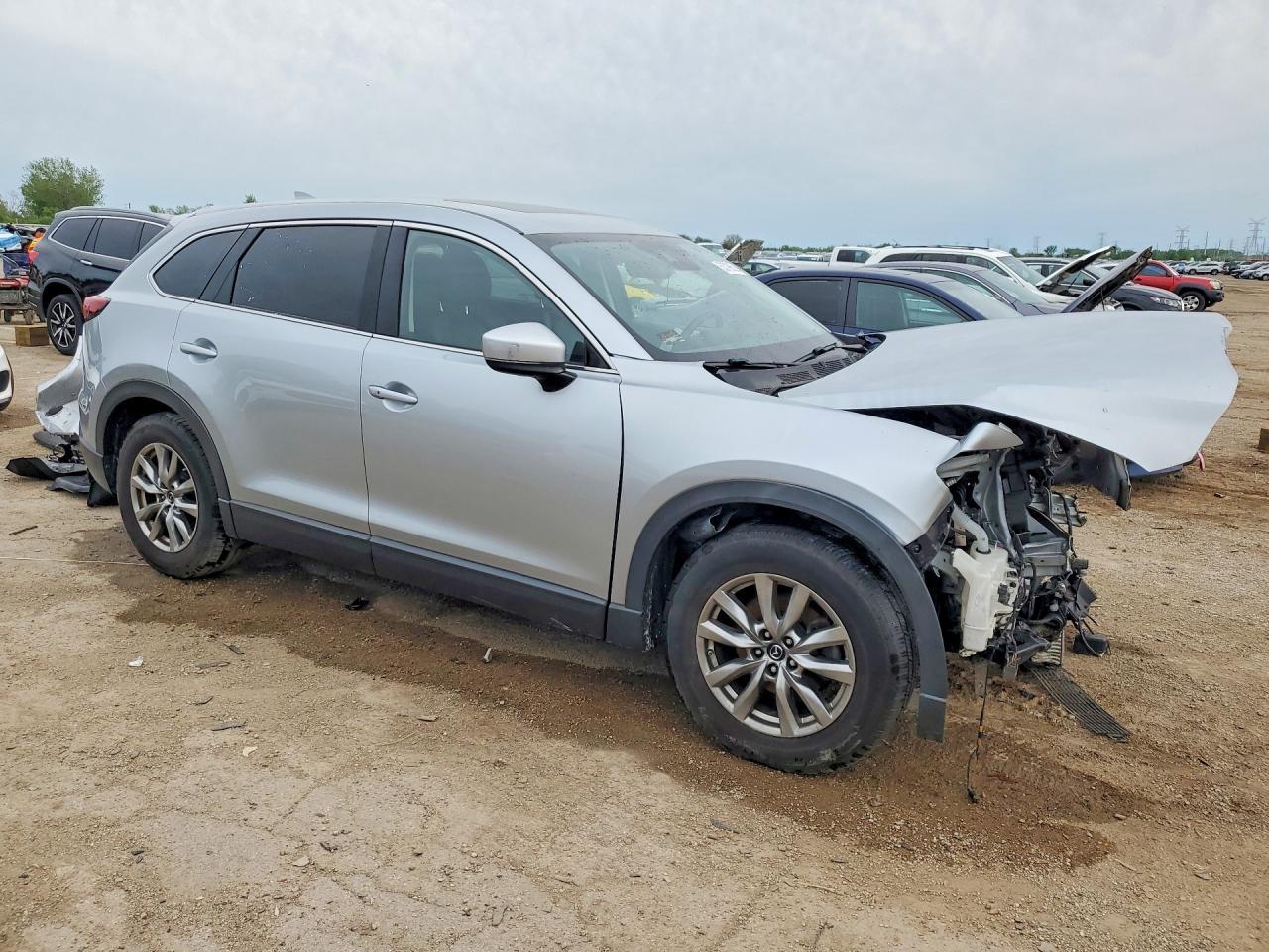 2019 Mazda Cx-9 Touring - Image 4