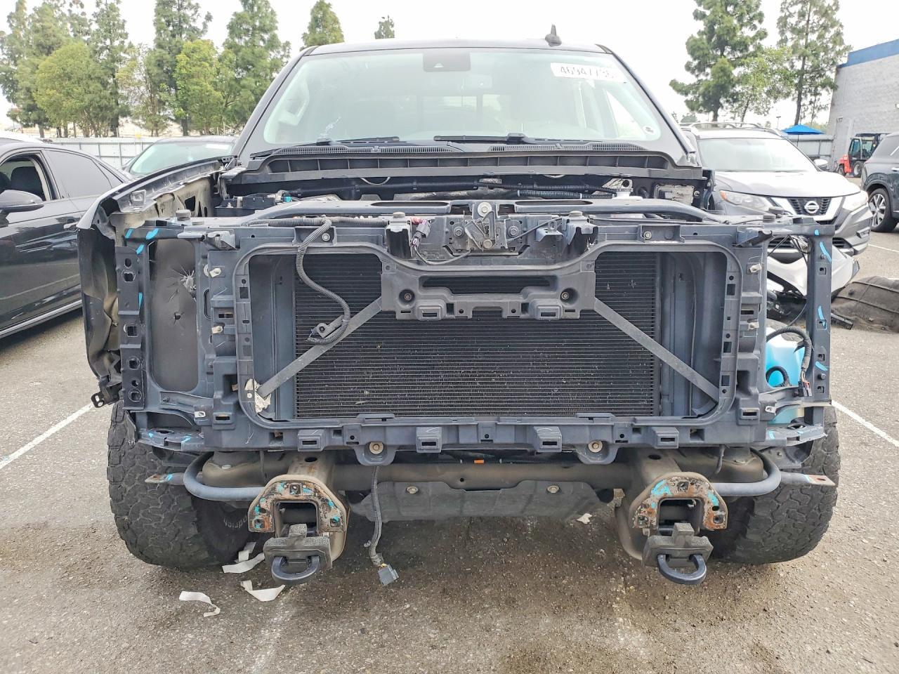 2016 Chevrolet Silverado - Фото 5