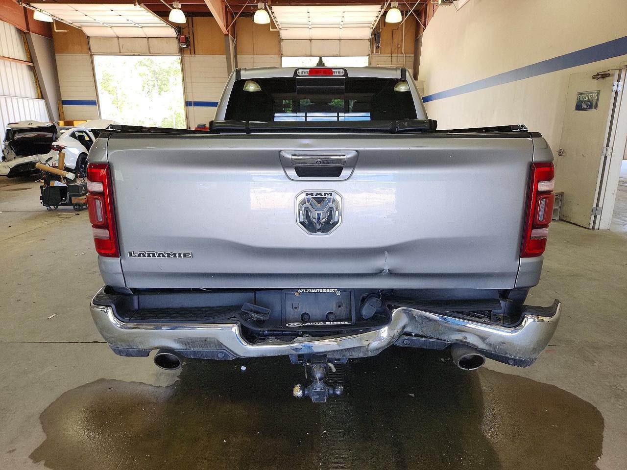 2019 Ram 1500 Laramie - Фото 6
