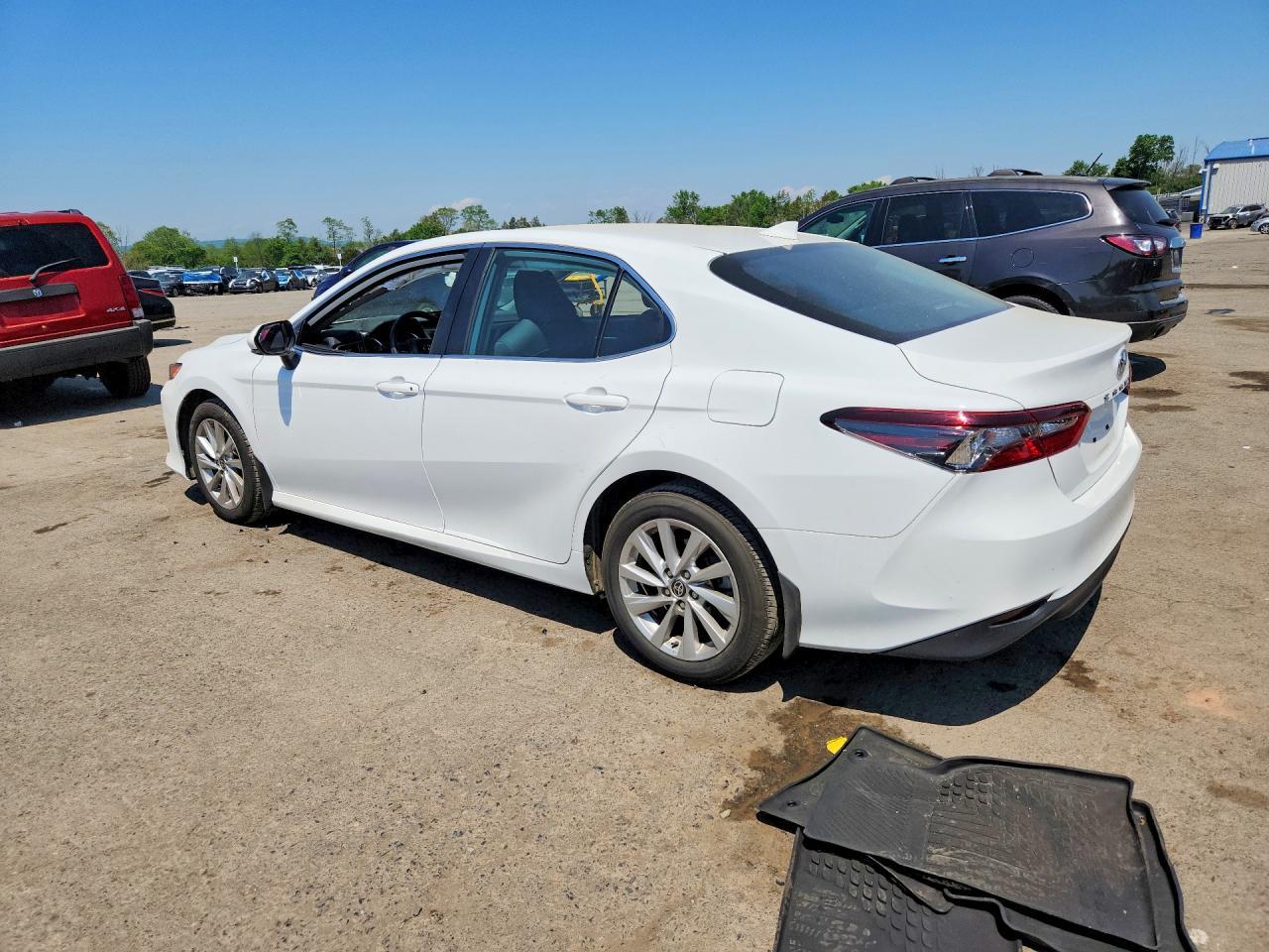 2023 Toyota Camry Le - Image 2