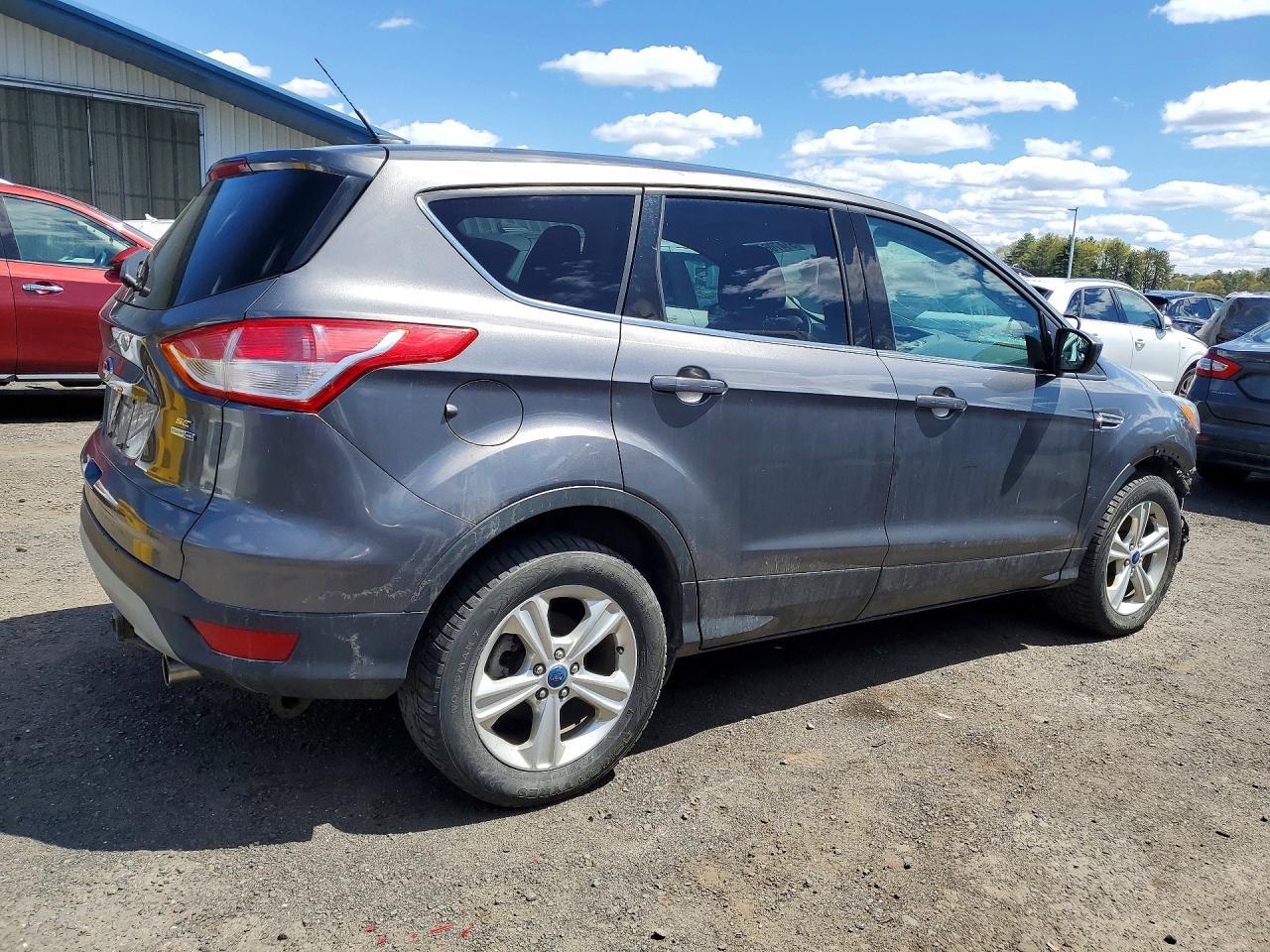 2013 Ford Escape Se - Фото 3