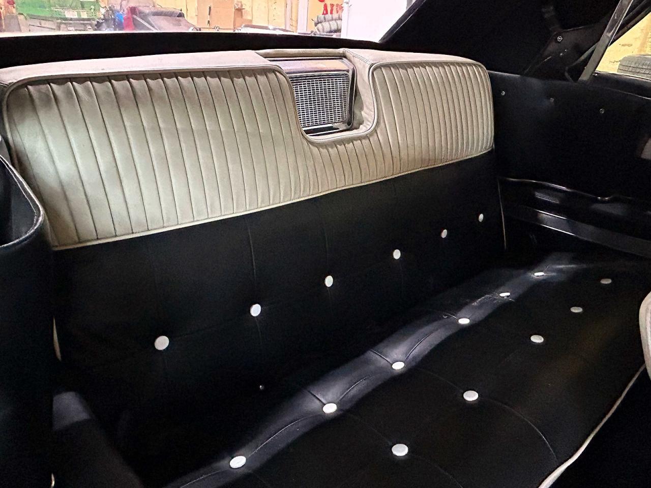 1957 Cadillac 2Drconv Coupe Deville - Фото 6