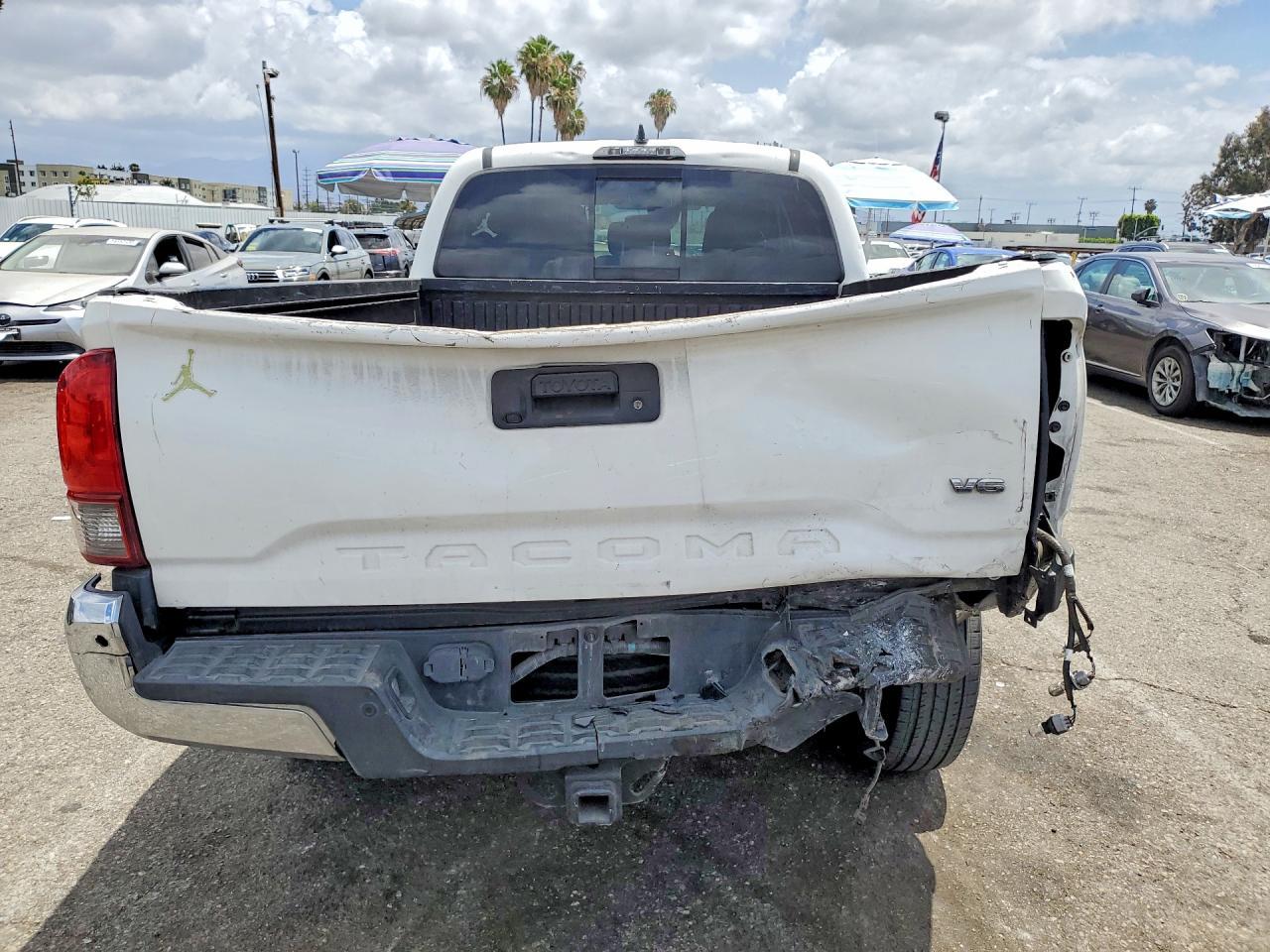 2020 Toyota Tacoma Sr5 V6 - Фото 6