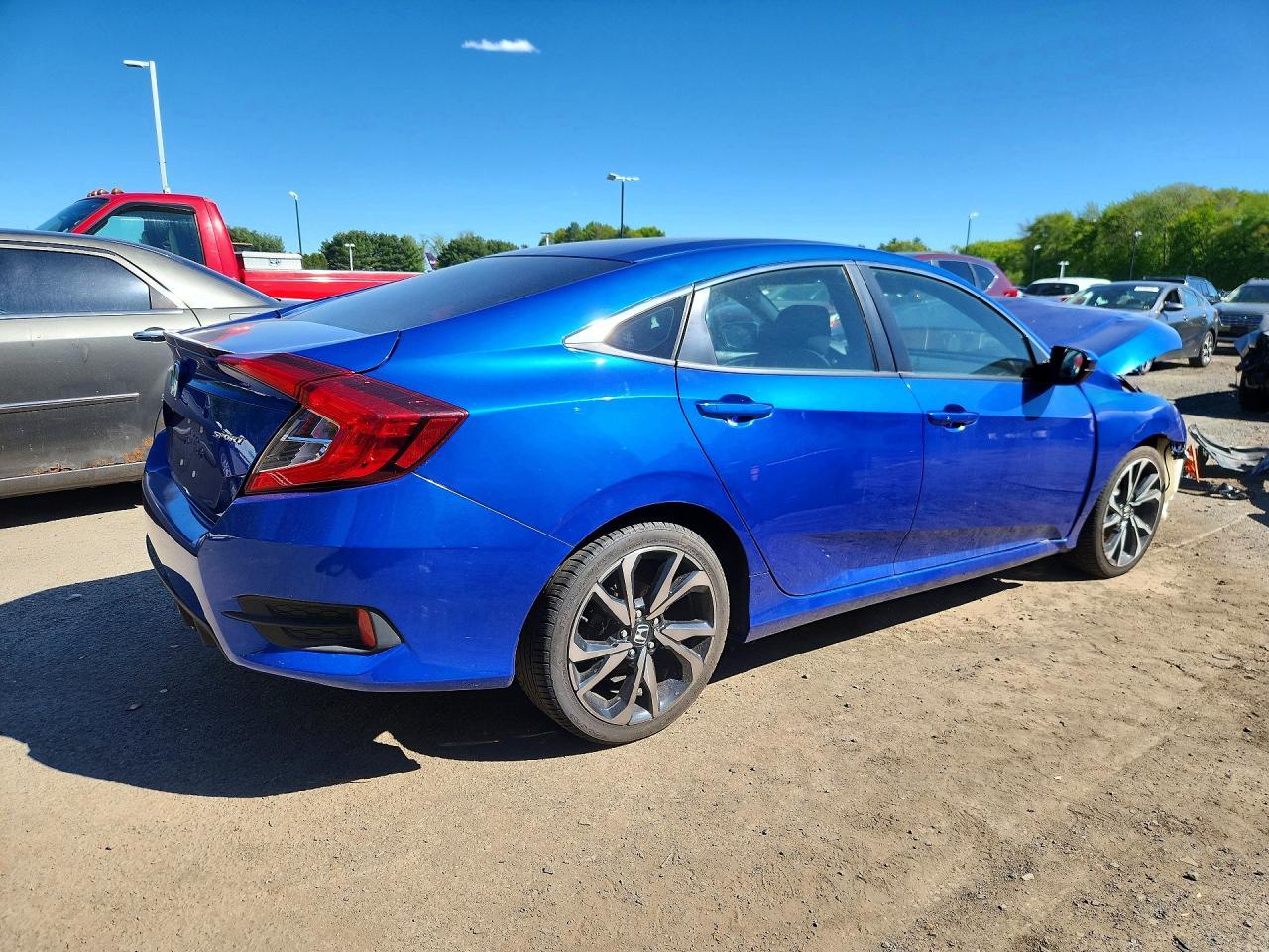 2019 Honda Civic Sport - Image 3