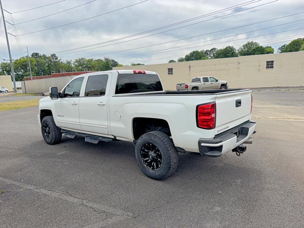 2019 Chevrolet Silverado K2500 Heavy Duty Lt - Image 3
