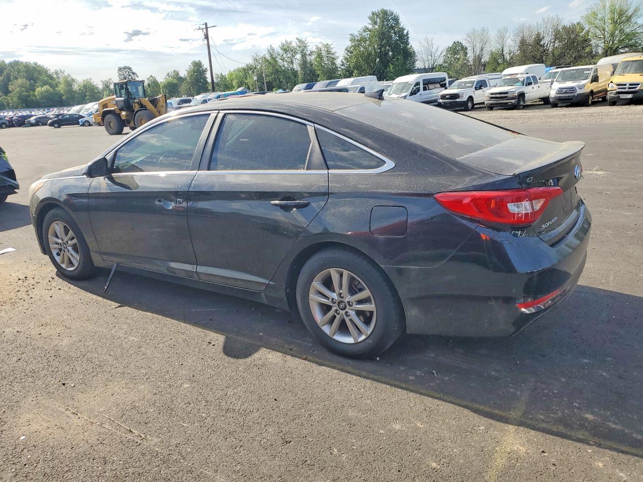 2015 Hyundai Sonata Se - Фото 2
