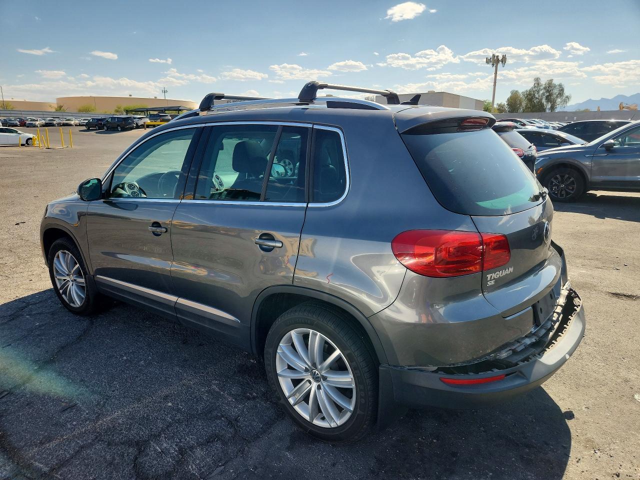 2016 Volkswagen Tiguan S - Image 2