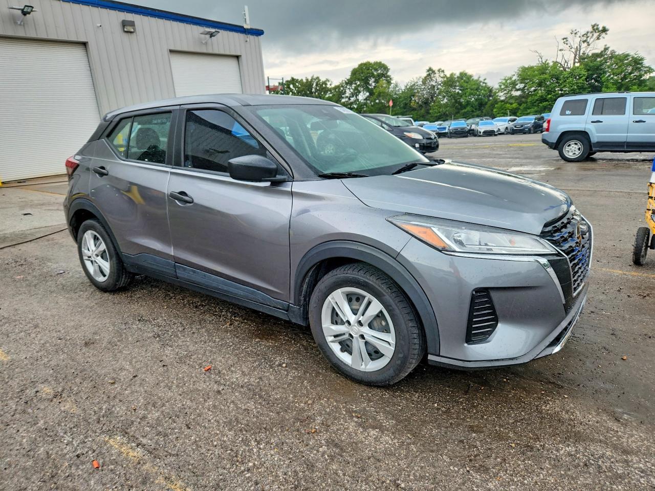 2021 Nissan Kicks S - Image 4