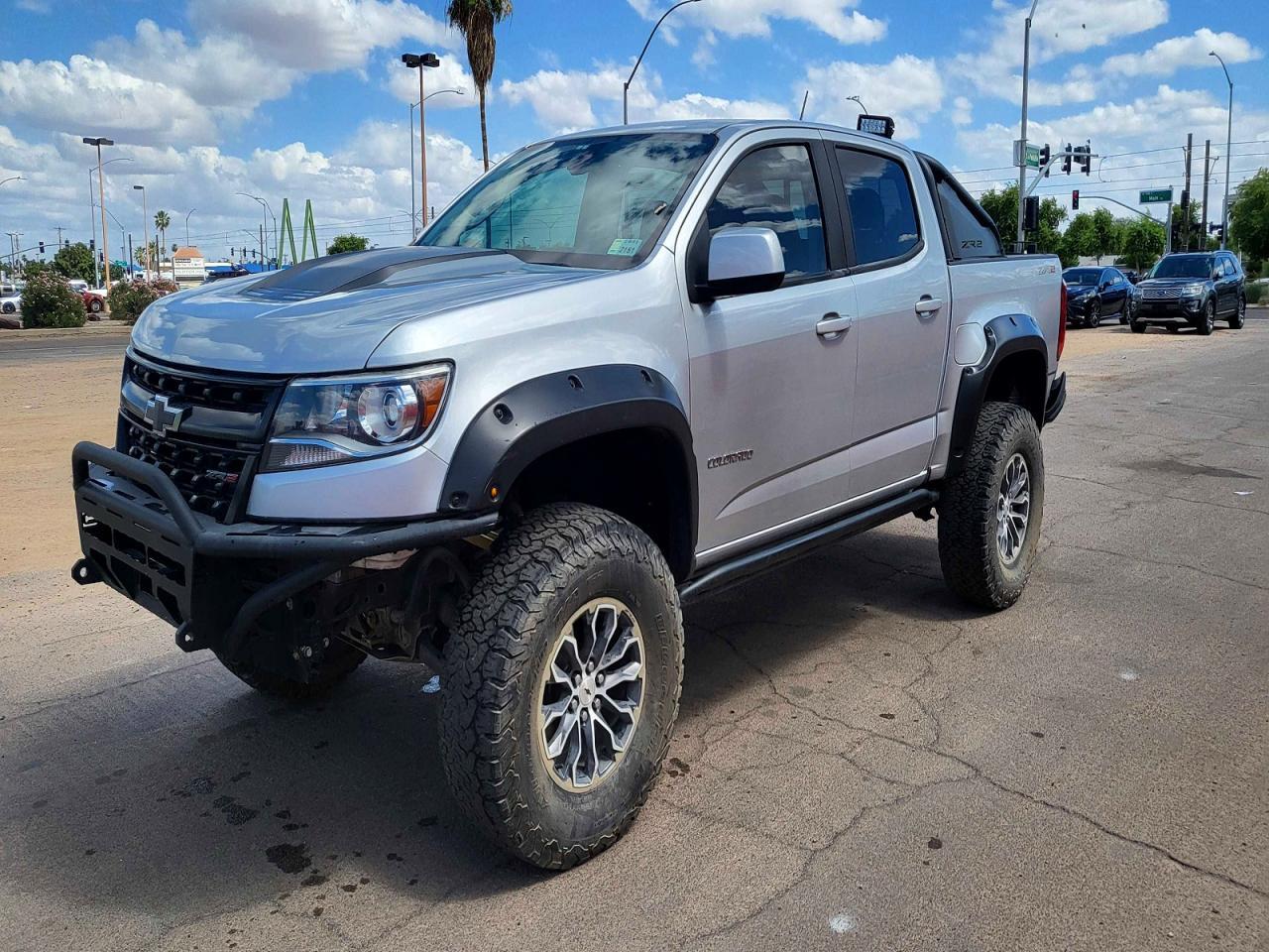2018 Chevrolet Colorado Zr2 - Image 2