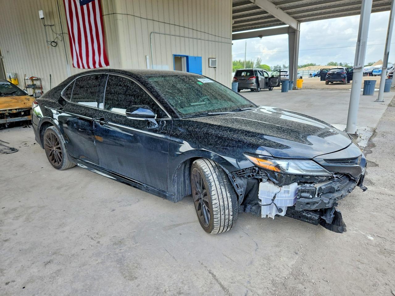 2022 Toyota Camry Xse - Фото 4