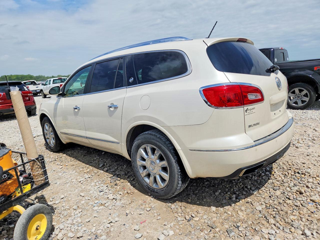 2015 Buick Enclave - Image 2