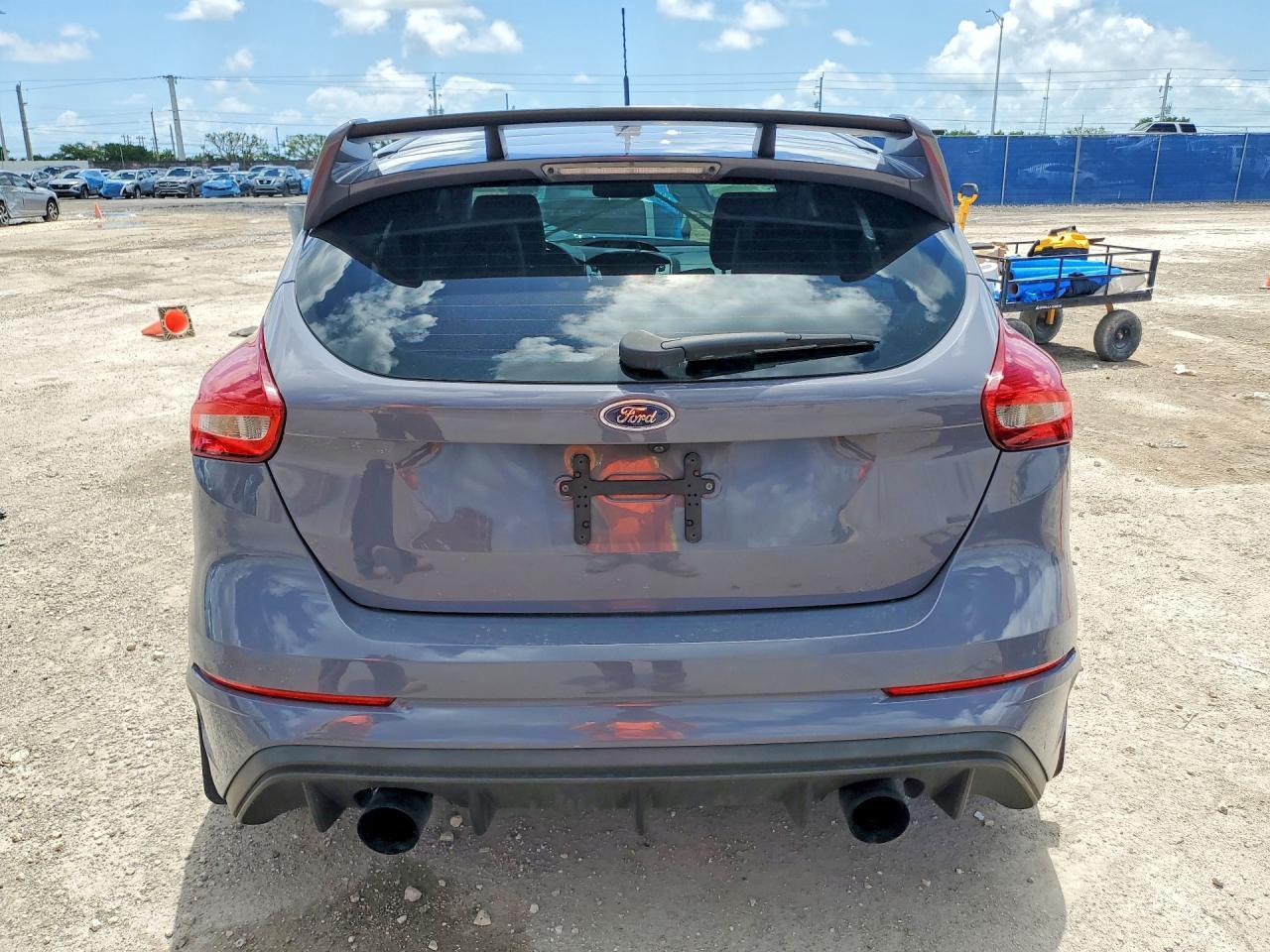 2017 Ford Focus Rs - Фото 6