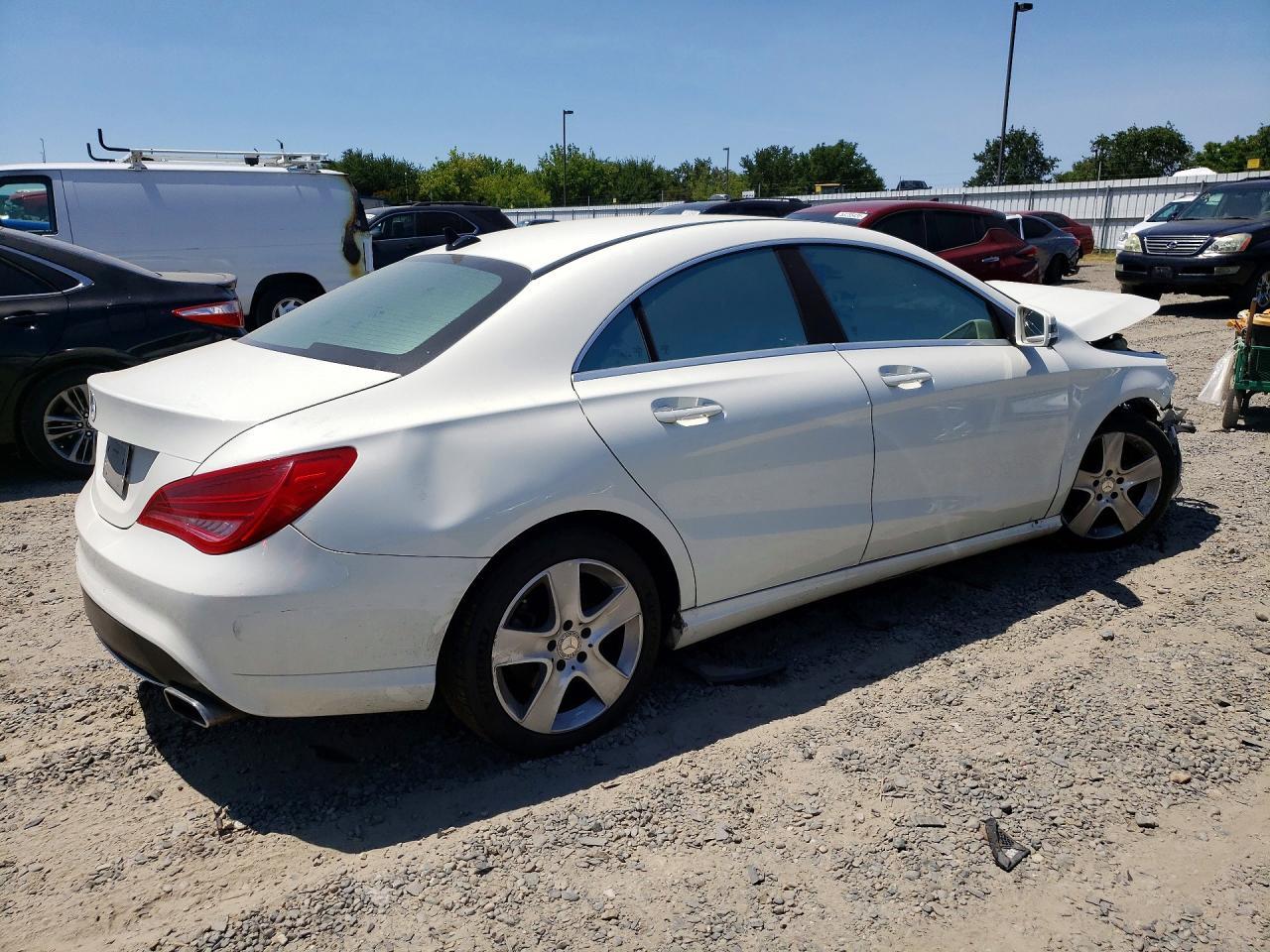 2016 Mercedes-Benz Cla 250 - Фото 3
