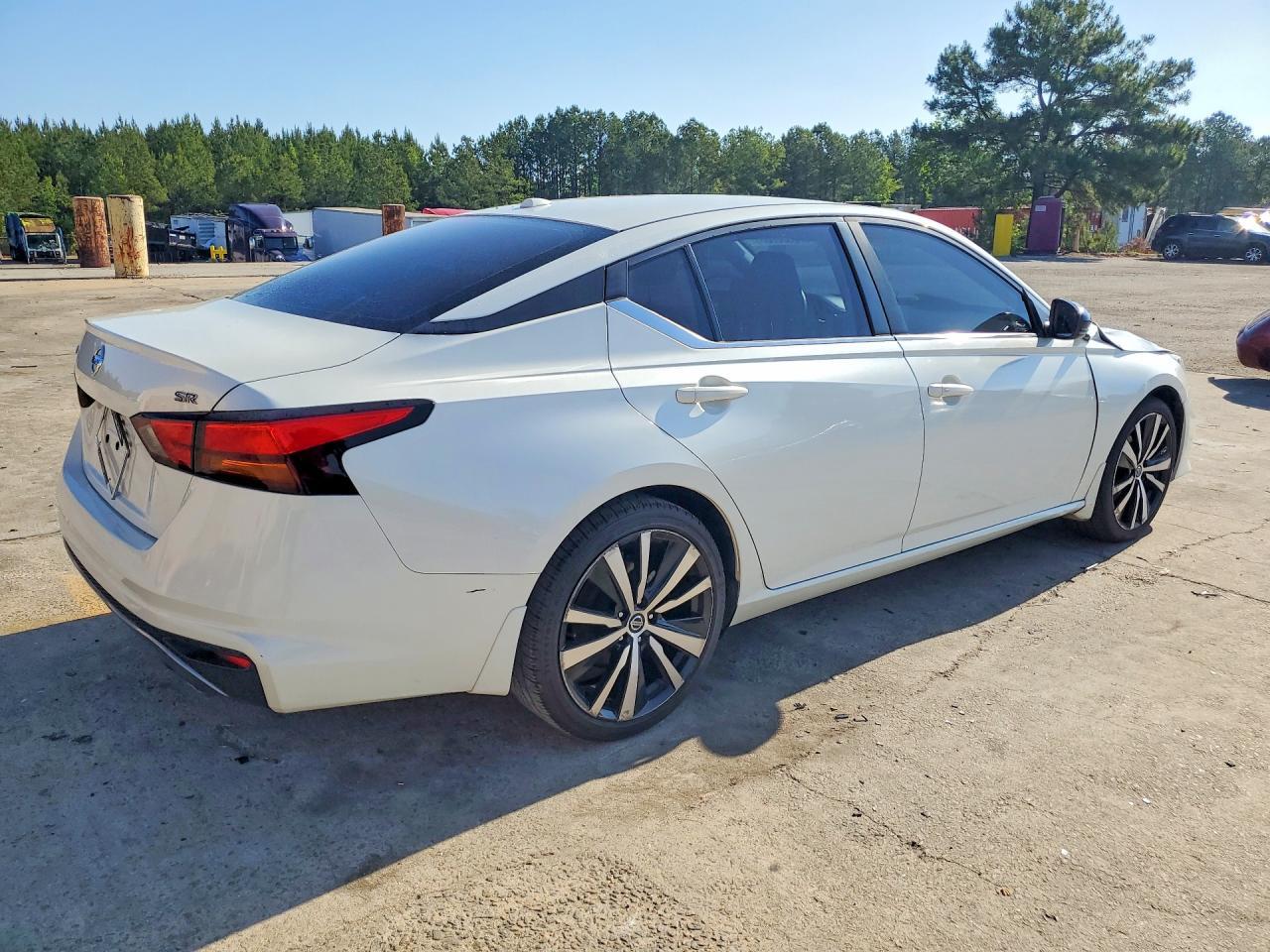 2019 Nissan Altima 2.5 Sr - Фото 3