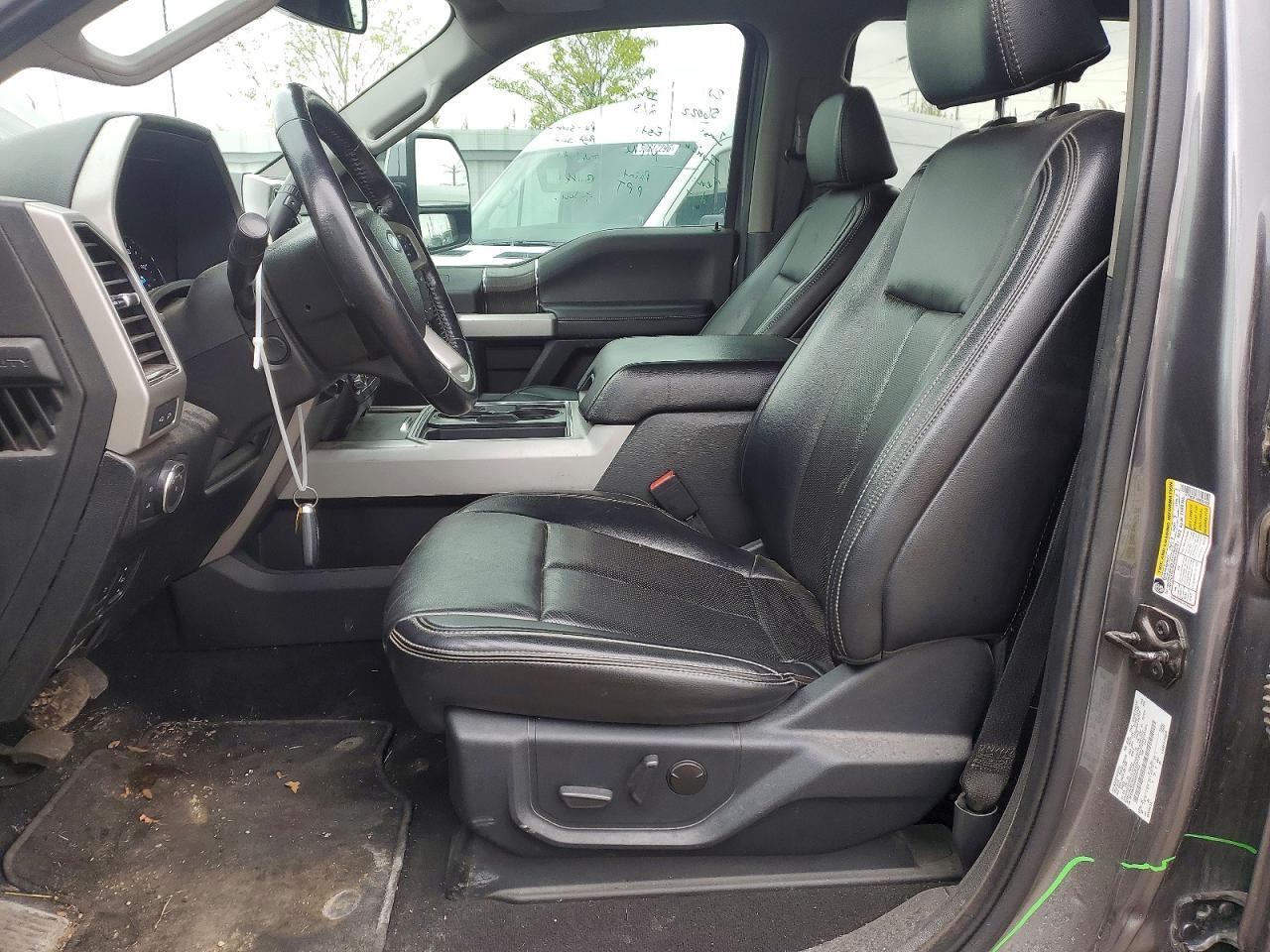 2021 Ford F250 Super Duty - Фото 7