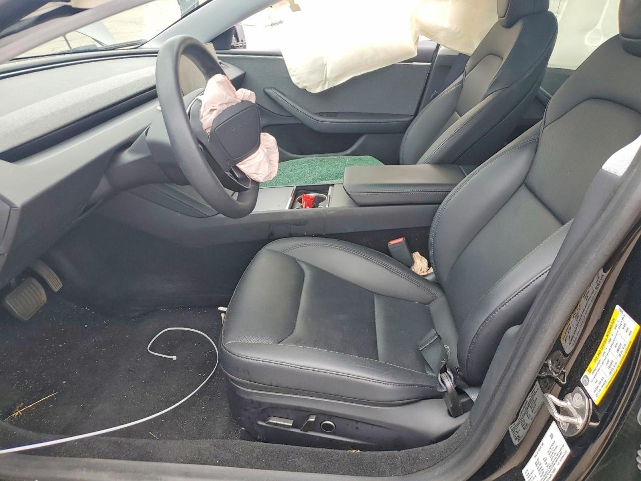 2024 Tesla Model 3 - Фото 7