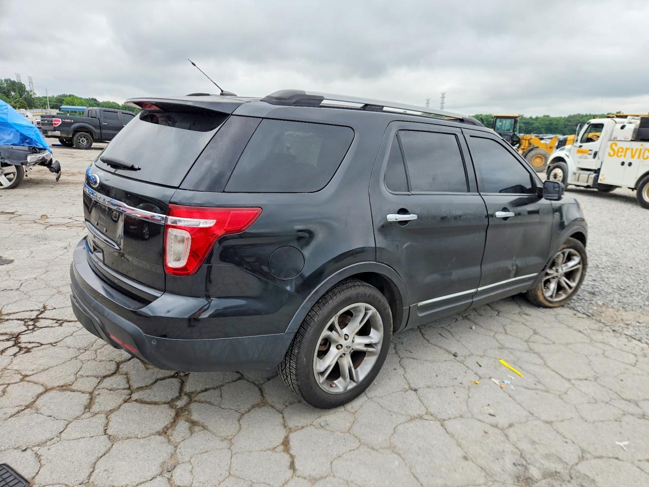 2011 Ford Explorer Limited - Фото 3