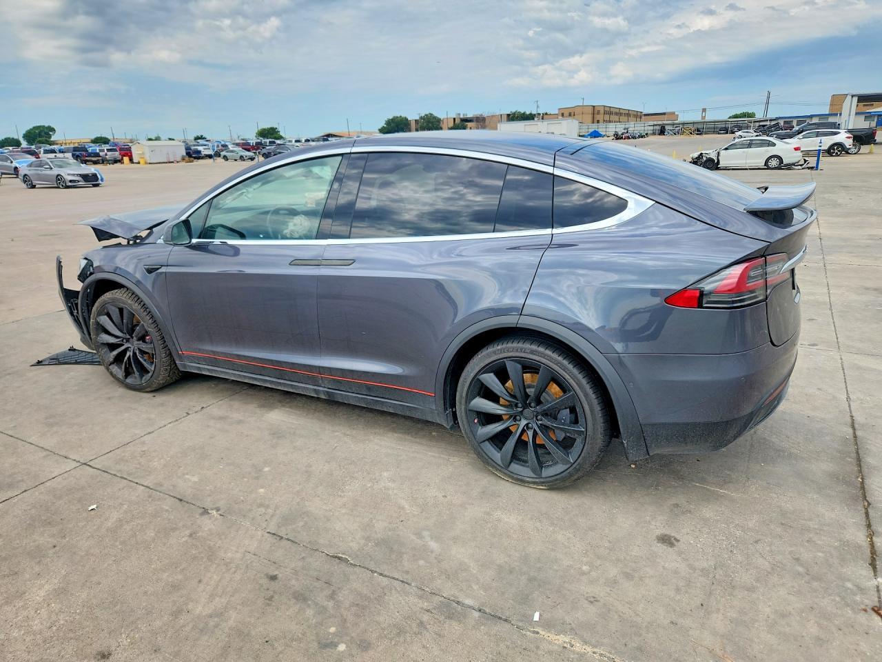 2021 Tesla Model X - Image 2