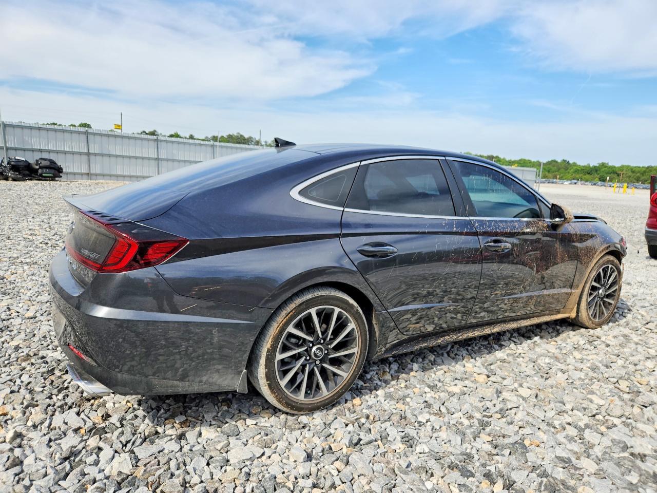 2021 Hyundai Sonata Limited - Image 3